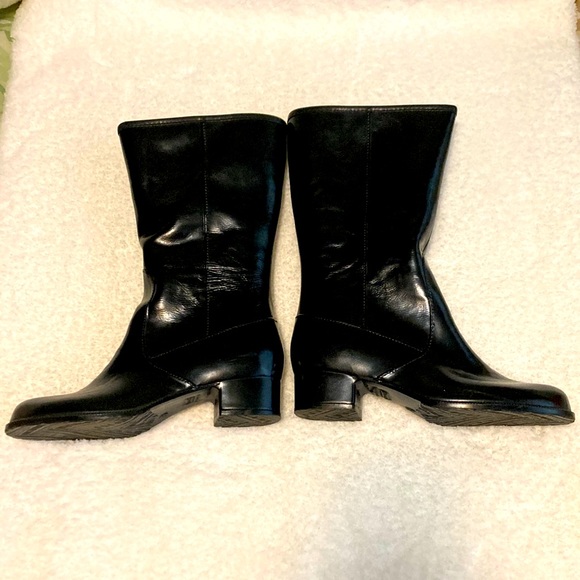 Vintage Whatever the weather black Boots - Picture 7 of 13